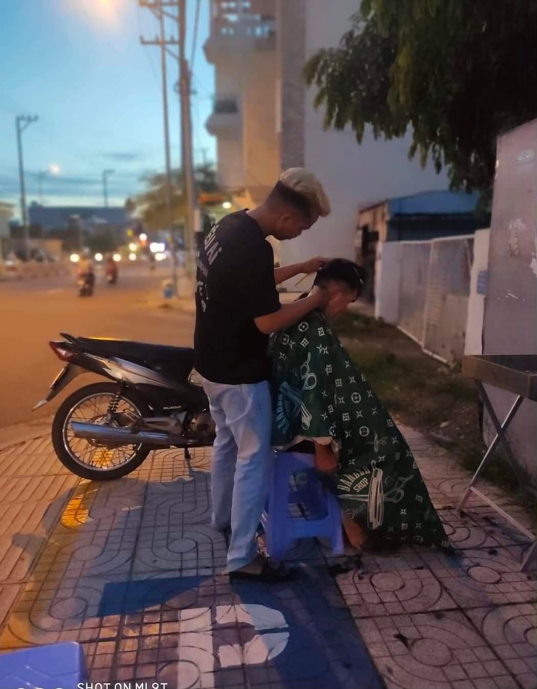 Tùng Matthew - barber chuyên tóc nam tại Vũng Tàu