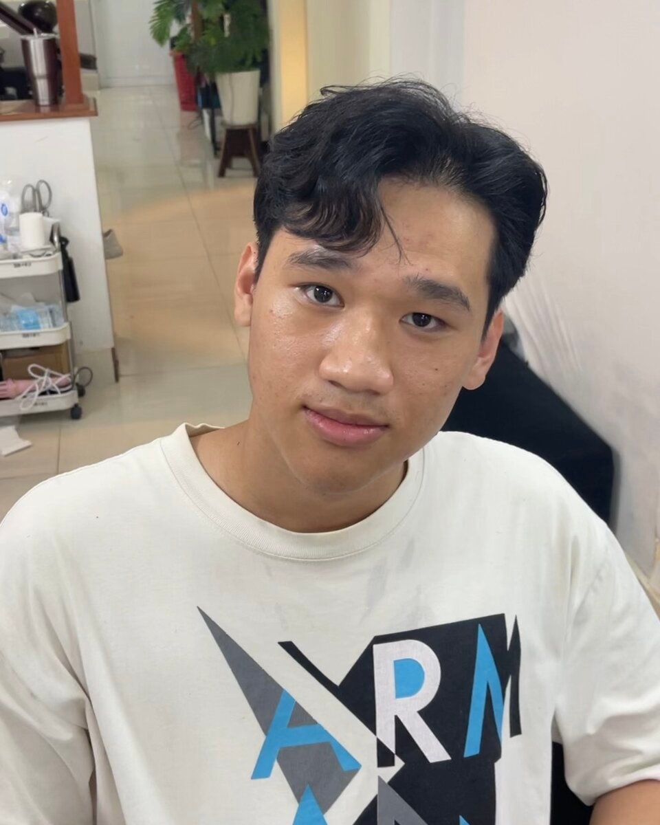 Tóc uốn sóng nước nam tại Tùng Matthew Vũng Tàu